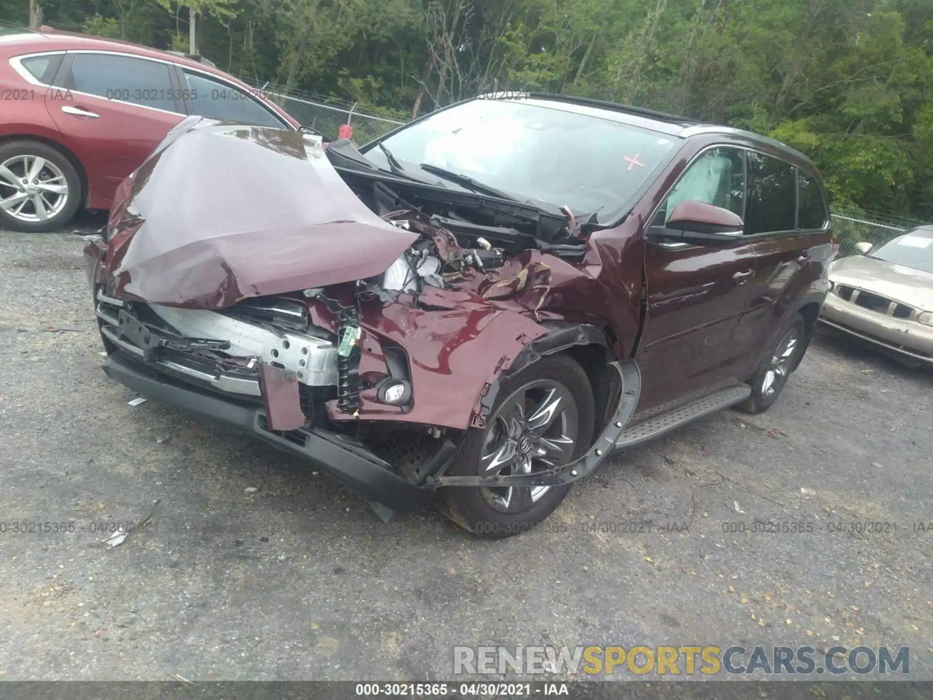 2 Photograph of a damaged car 5TDDZRFH7KS973028 TOYOTA HIGHLANDER 2019