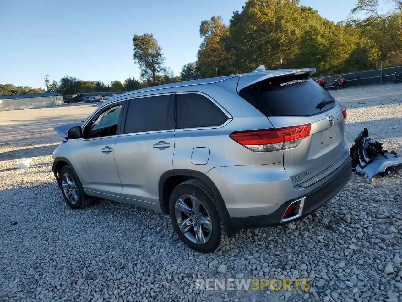 2 Photograph of a damaged car 5TDDZRFH7KS995692 TOYOTA HIGHLANDER 2019