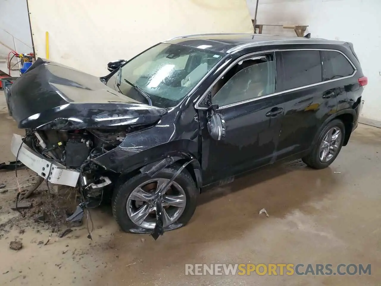 1 Photograph of a damaged car 5TDDZRFH9KS703301 TOYOTA HIGHLANDER 2019