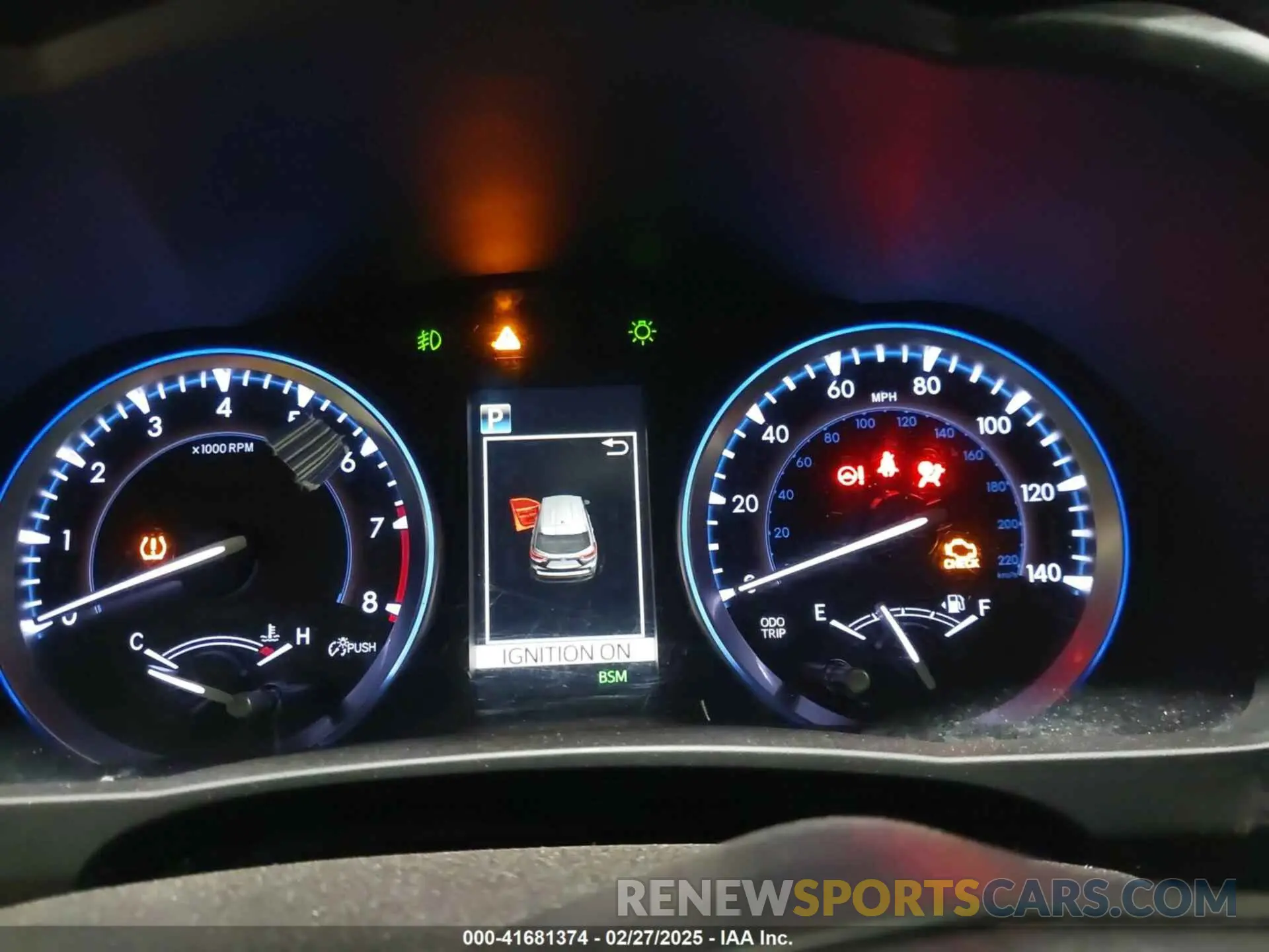 7 Photograph of a damaged car 5TDDZRFH9KS932609 TOYOTA HIGHLANDER 2019