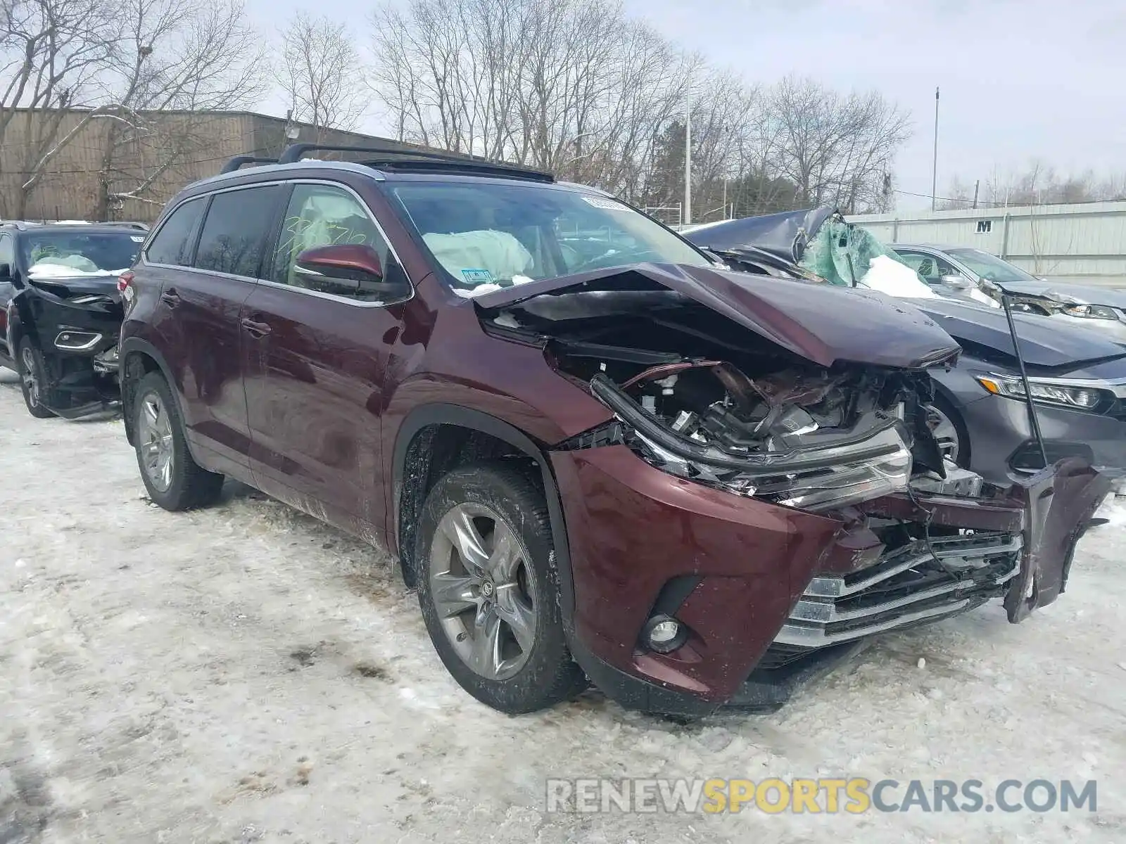 1 Photograph of a damaged car 5TDDZRFH9KS995998 TOYOTA HIGHLANDER 2019