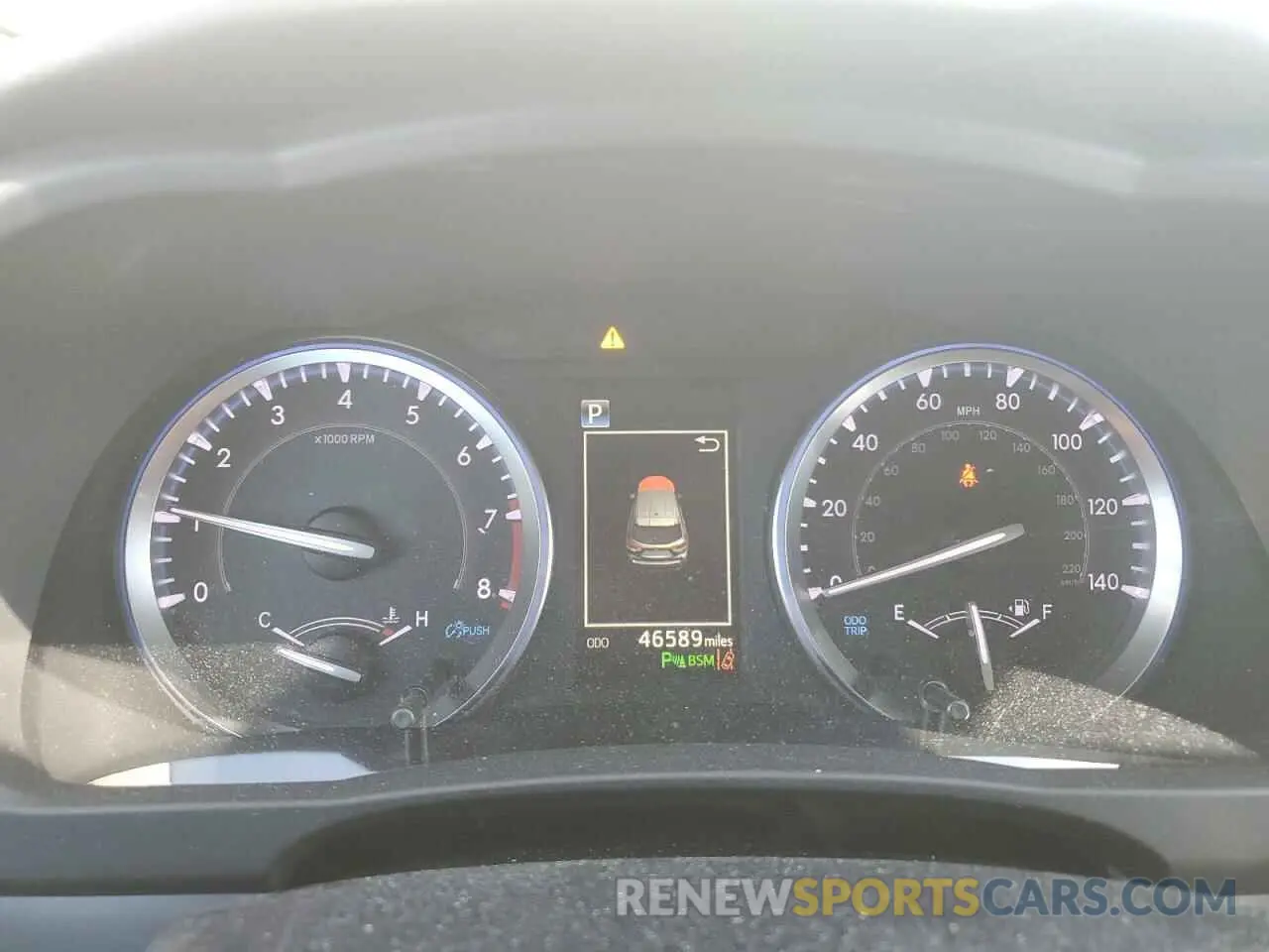 9 Photograph of a damaged car 5TDDZRFHXKS992446 TOYOTA HIGHLANDER 2019