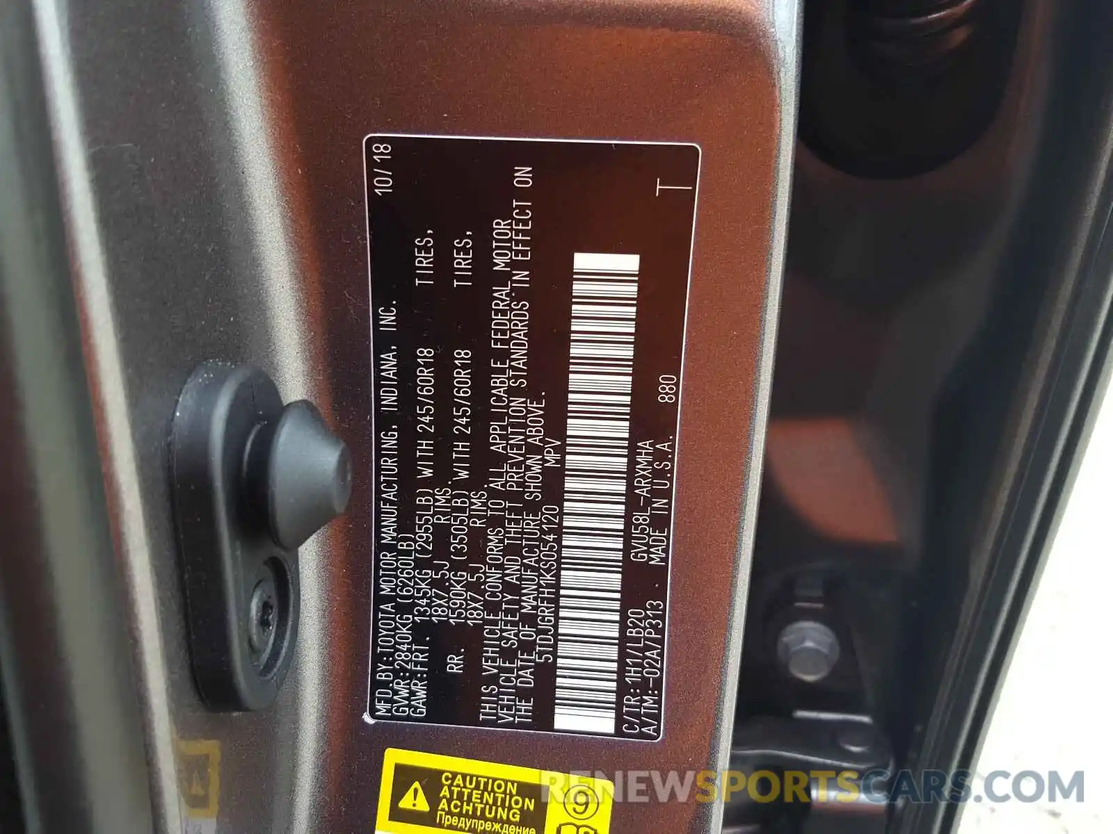 10 Photograph of a damaged car 5TDJGRFH1KS054120 TOYOTA HIGHLANDER 2019