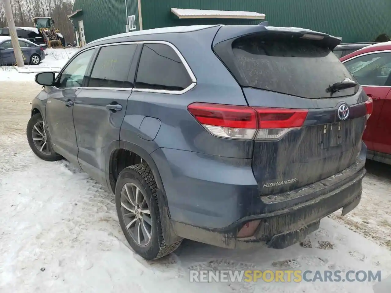 3 Photograph of a damaged car 5TDJGRFH5KS072460 TOYOTA HIGHLANDER 2019