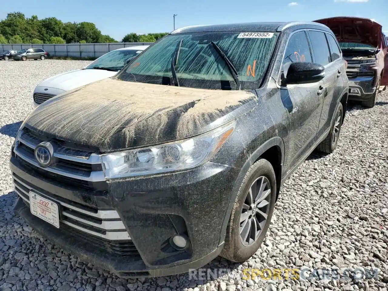 2 Photograph of a damaged car 5TDJGRFH6KS064349 TOYOTA HIGHLANDER 2019