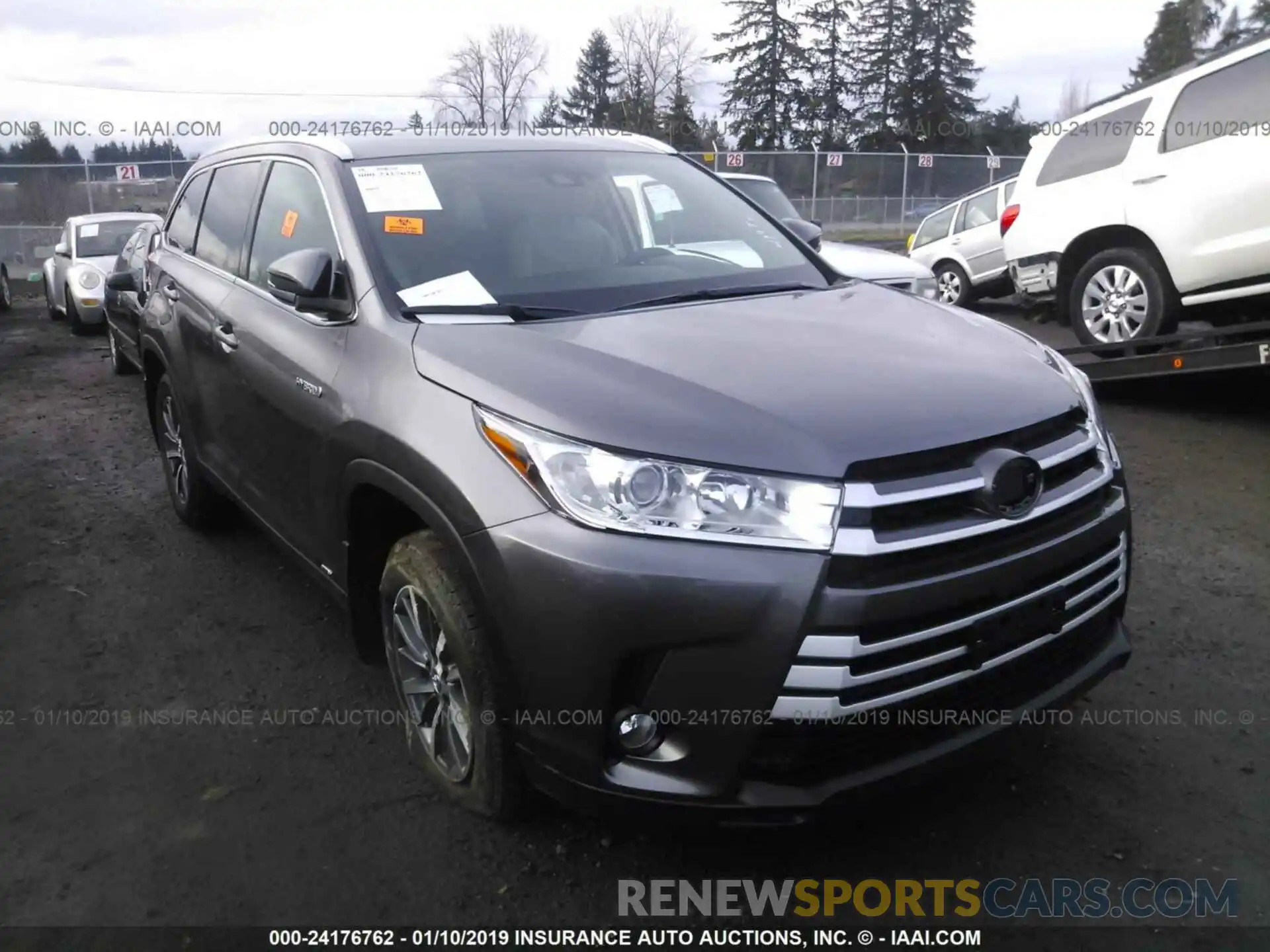 1 Photograph of a damaged car 5TDJGRFH7KS054297 TOYOTA HIGHLANDER 2019