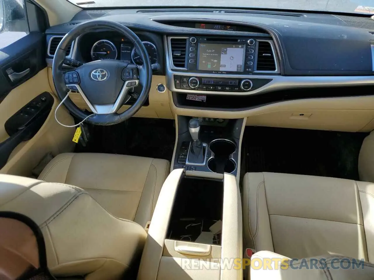 8 Photograph of a damaged car 5TDJGRFH7KS058771 TOYOTA HIGHLANDER 2019