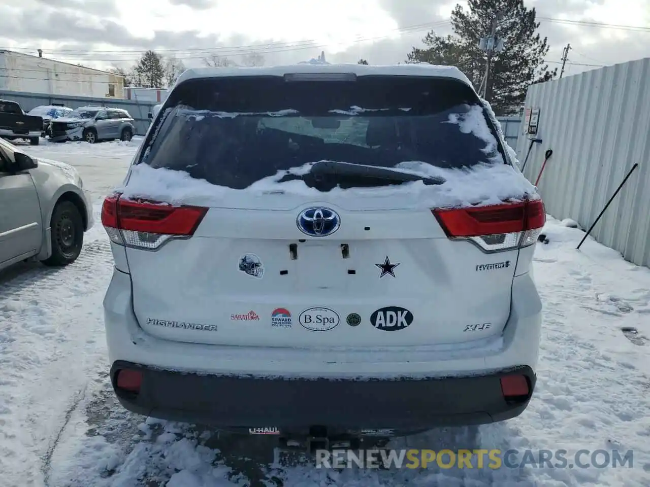 6 Photograph of a damaged car 5TDJGRFH7KS075523 TOYOTA HIGHLANDER 2019