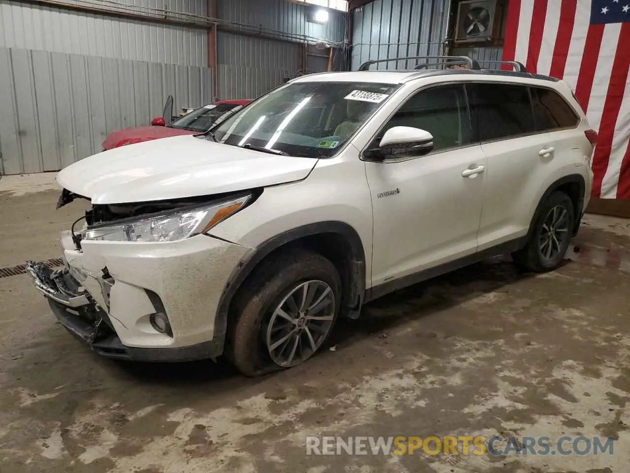 1 Photograph of a damaged car 5TDJGRFH8KS052610 TOYOTA HIGHLANDER 2019