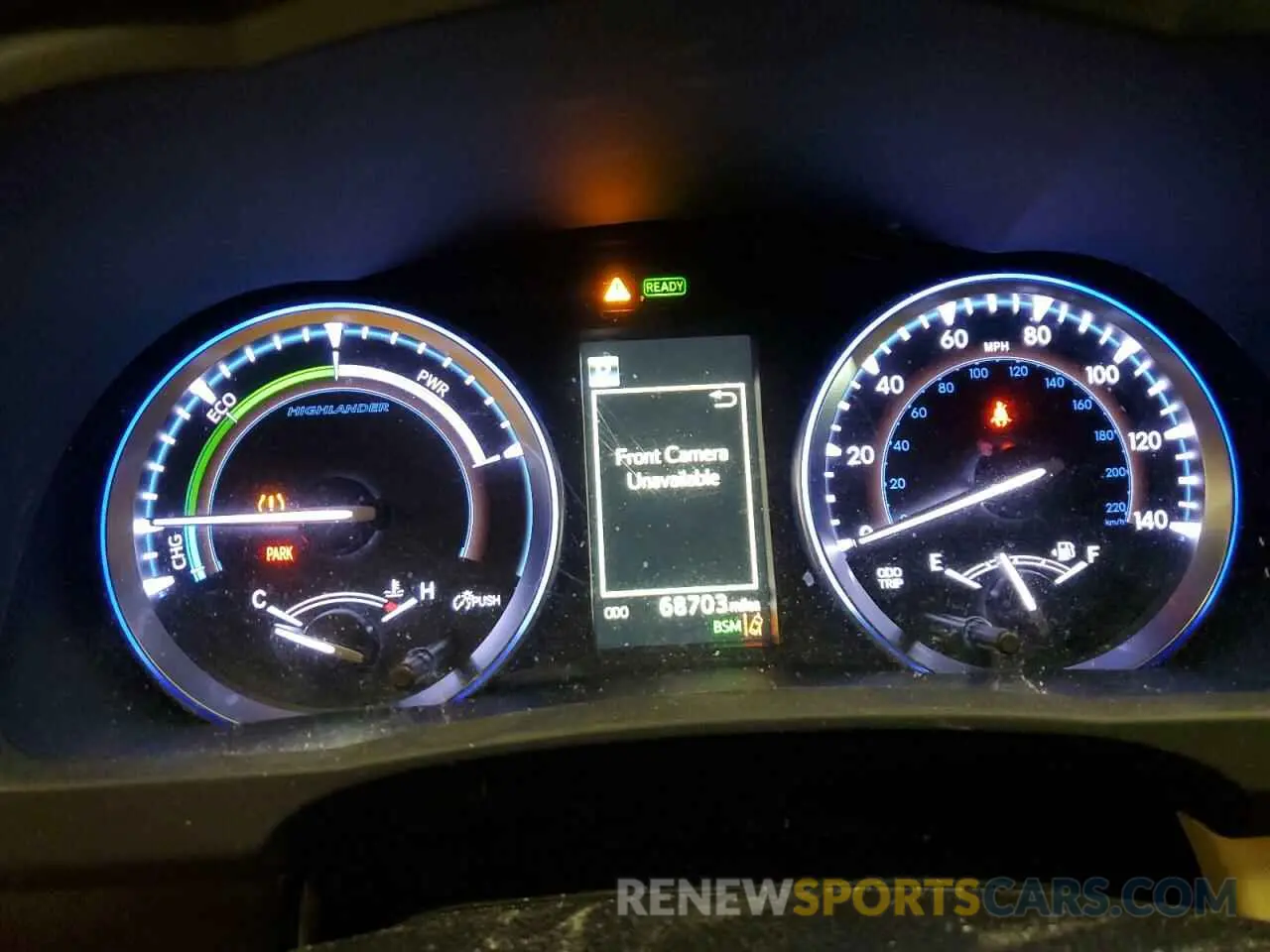 9 Photograph of a damaged car 5TDJGRFH8KS052610 TOYOTA HIGHLANDER 2019