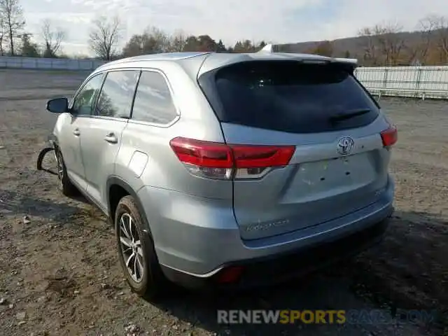 3 Photograph of a damaged car 5TDJZRFH0KS569295 TOYOTA HIGHLANDER 2019