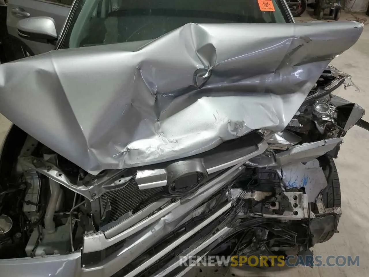 12 Photograph of a damaged car 5TDJZRFH0KS579924 TOYOTA HIGHLANDER 2019