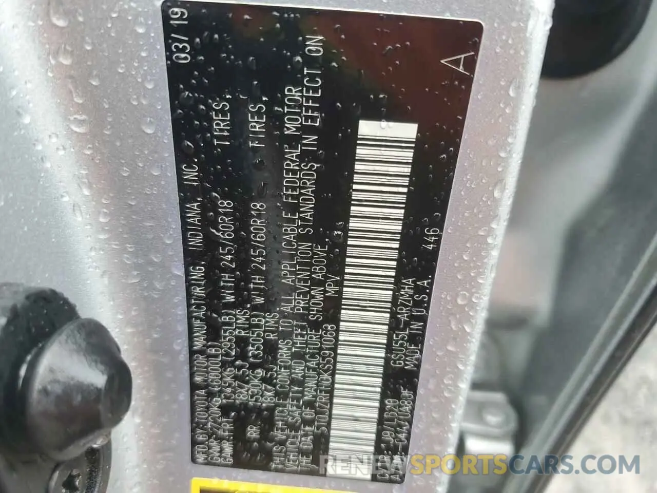 14 Photograph of a damaged car 5TDJZRFH0KS591068 TOYOTA HIGHLANDER 2019
