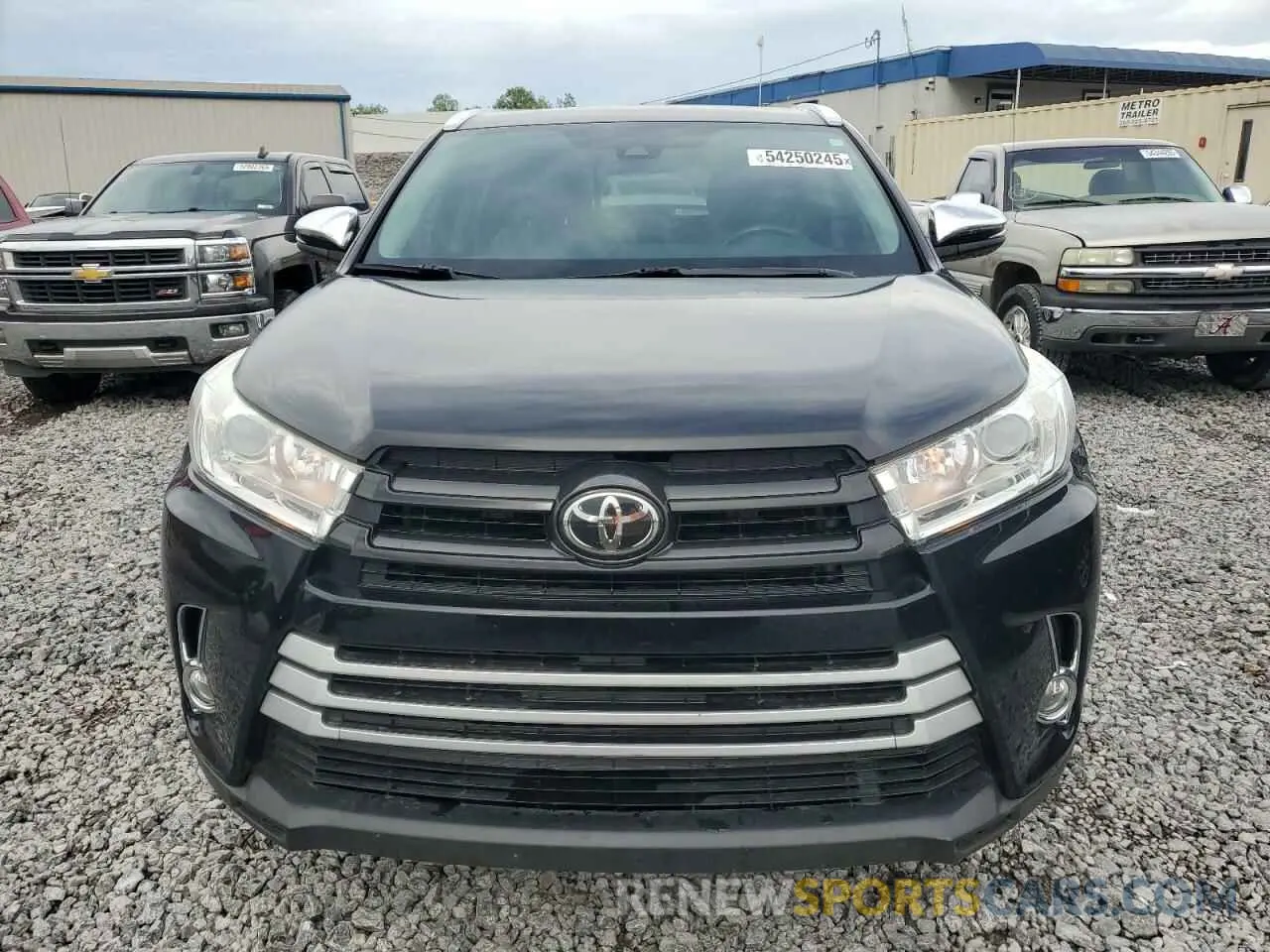 5 Photograph of a damaged car 5TDJZRFH0KS600268 TOYOTA HIGHLANDER 2019