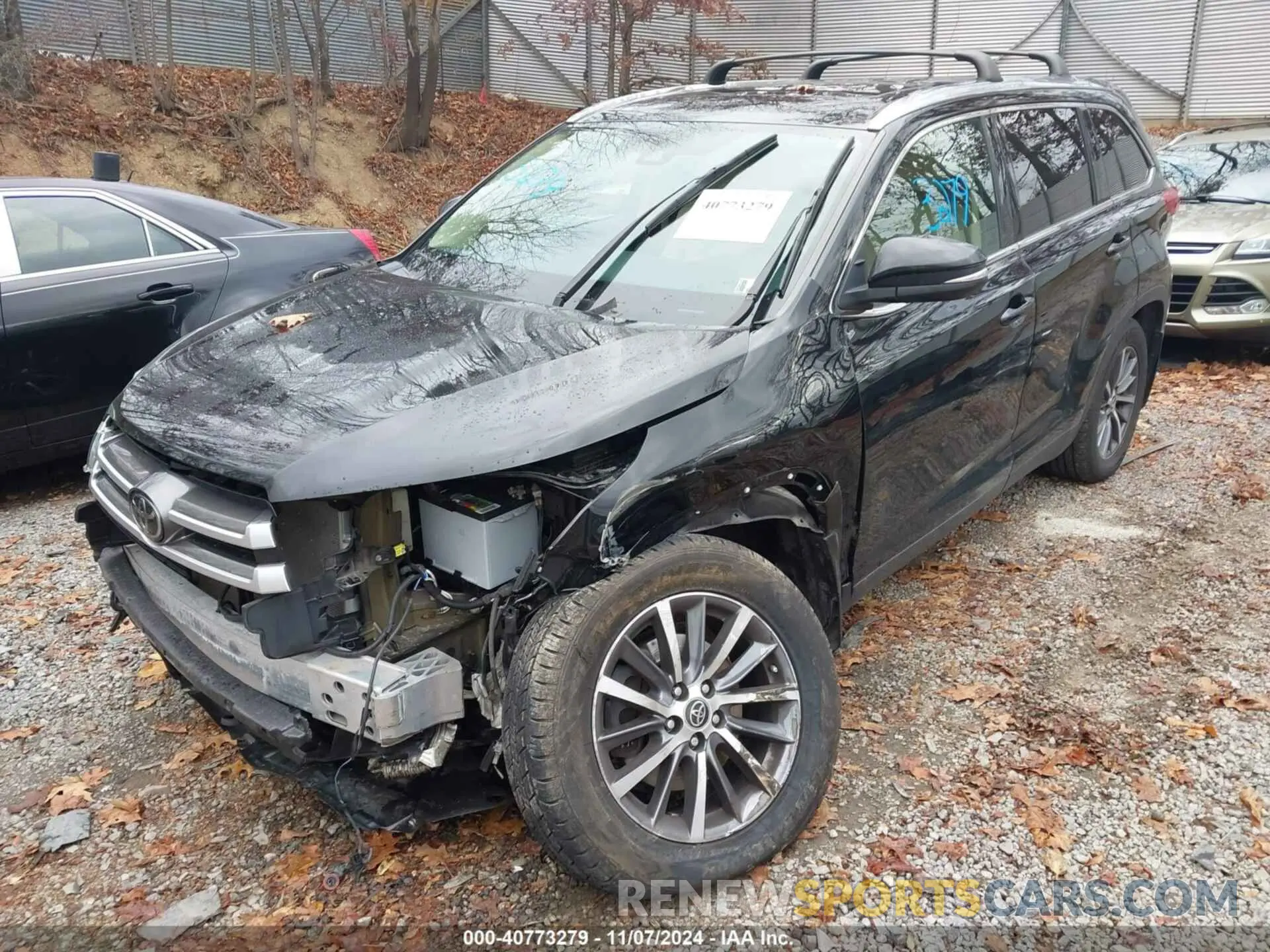 2 Photograph of a damaged car 5TDJZRFH0KS617099 TOYOTA HIGHLANDER 2019