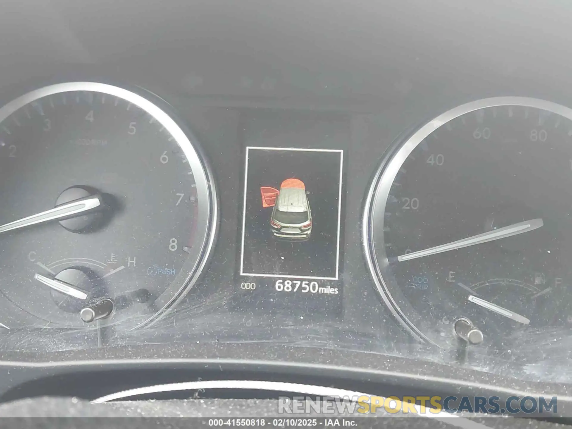 7 Photograph of a damaged car 5TDJZRFH0KS628474 TOYOTA HIGHLANDER 2019
