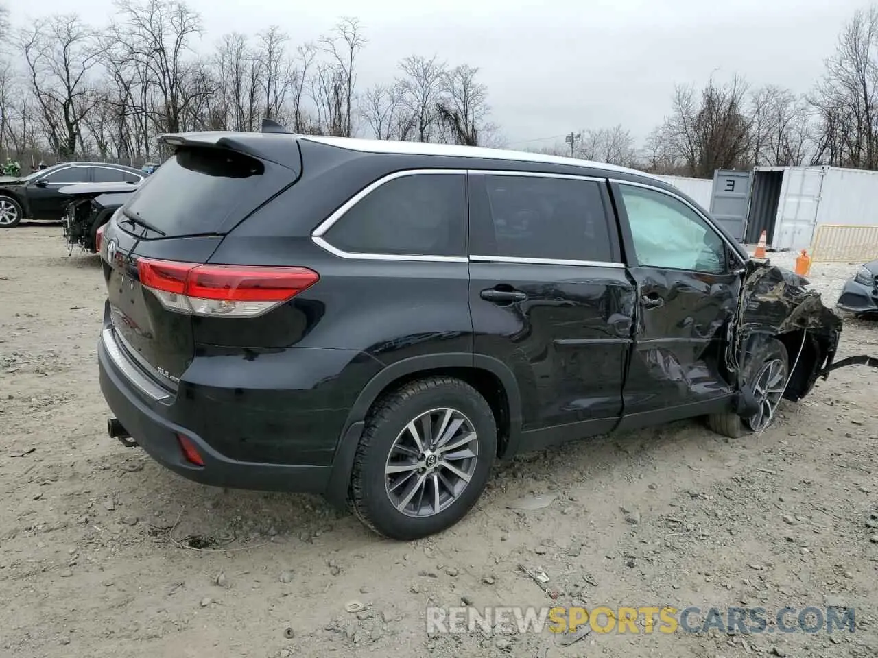 3 Photograph of a damaged car 5TDJZRFH1KS563361 TOYOTA HIGHLANDER 2019