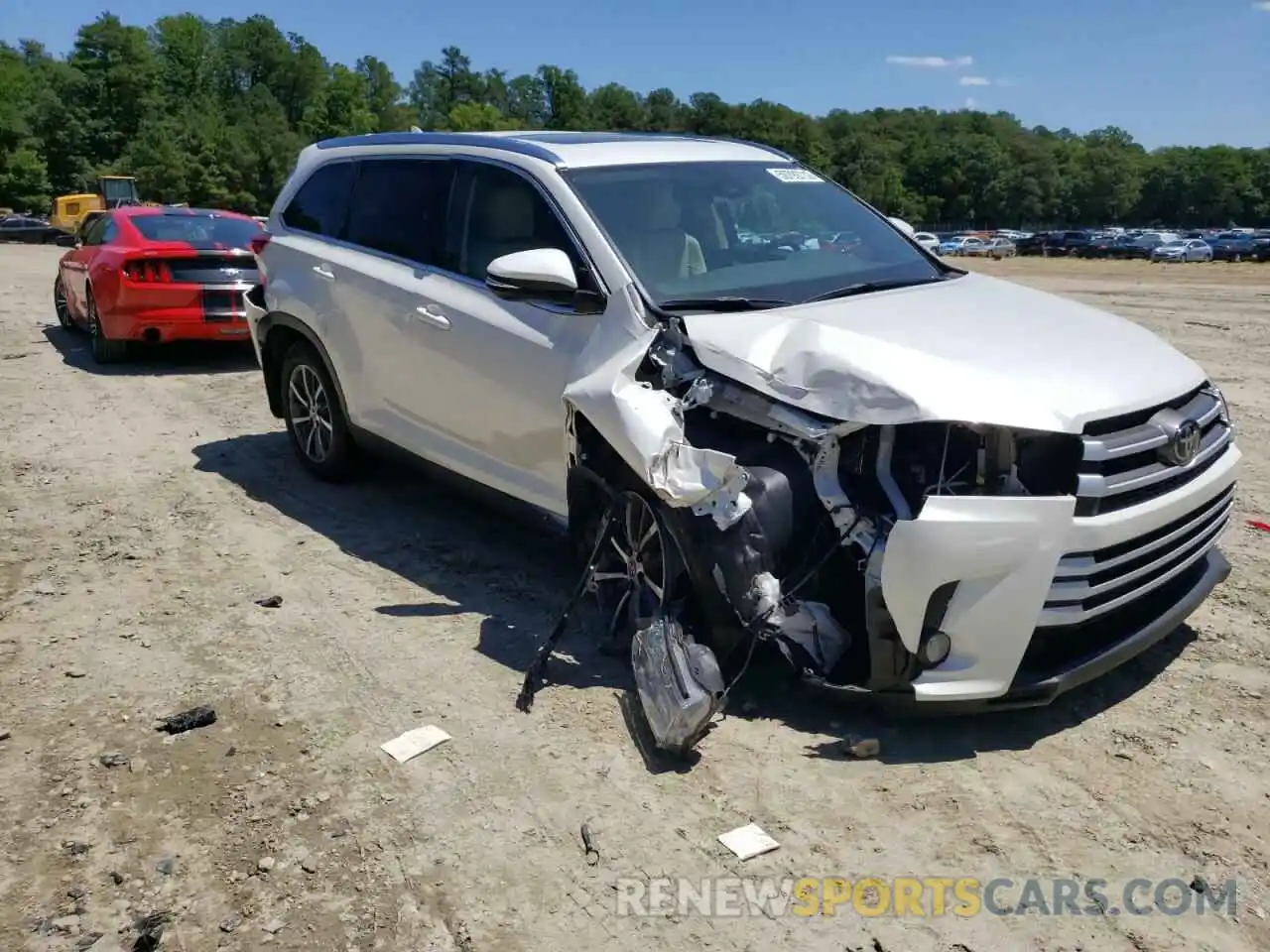 9 Photograph of a damaged car 5TDJZRFH1KS574960 TOYOTA HIGHLANDER 2019