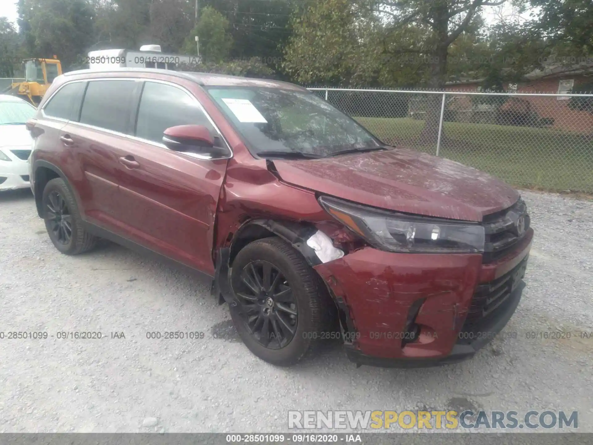 1 Photograph of a damaged car 5TDJZRFH1KS628628 TOYOTA HIGHLANDER 2019