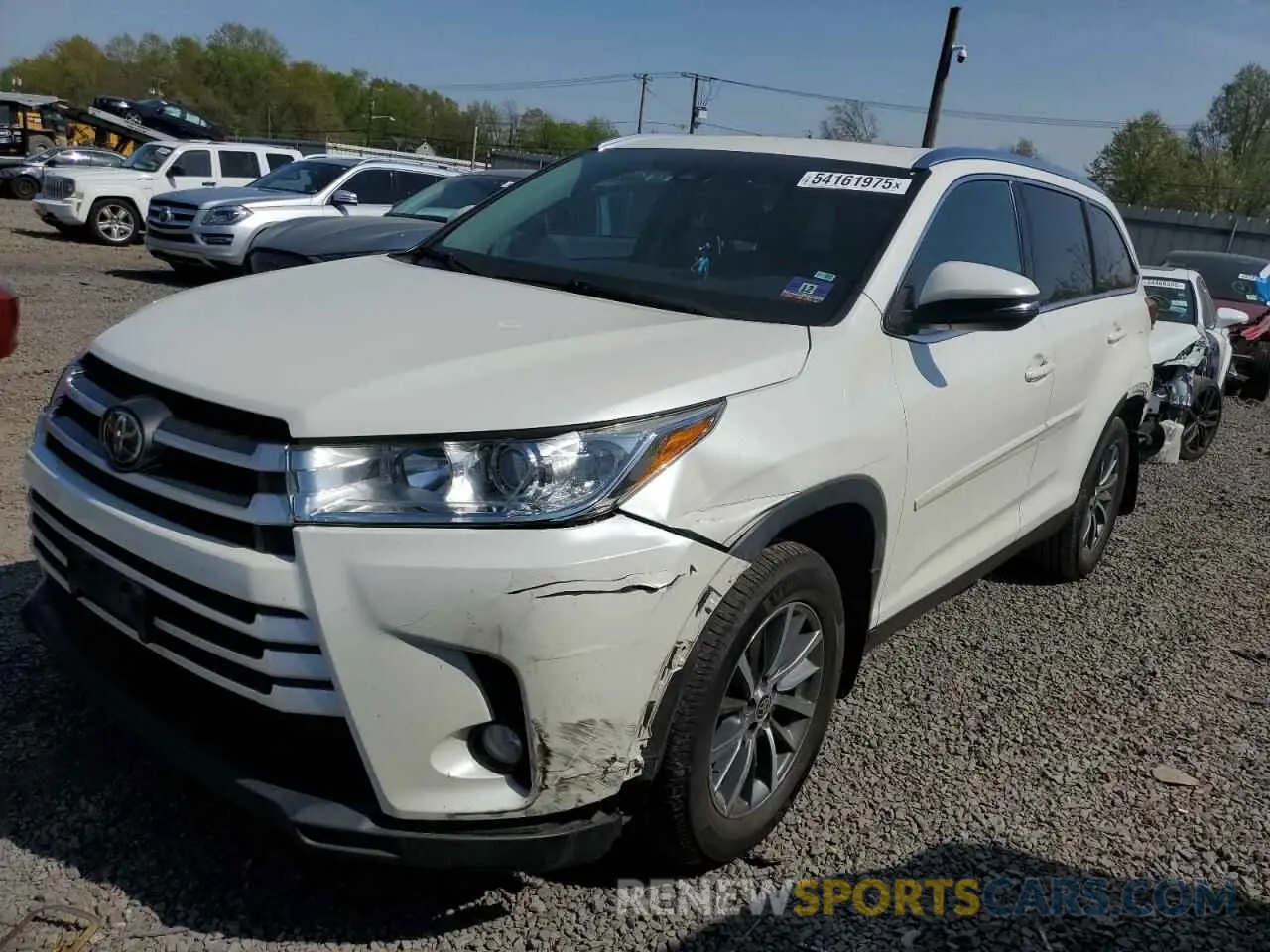 1 Photograph of a damaged car 5TDJZRFH1KS629231 TOYOTA HIGHLANDER 2019
