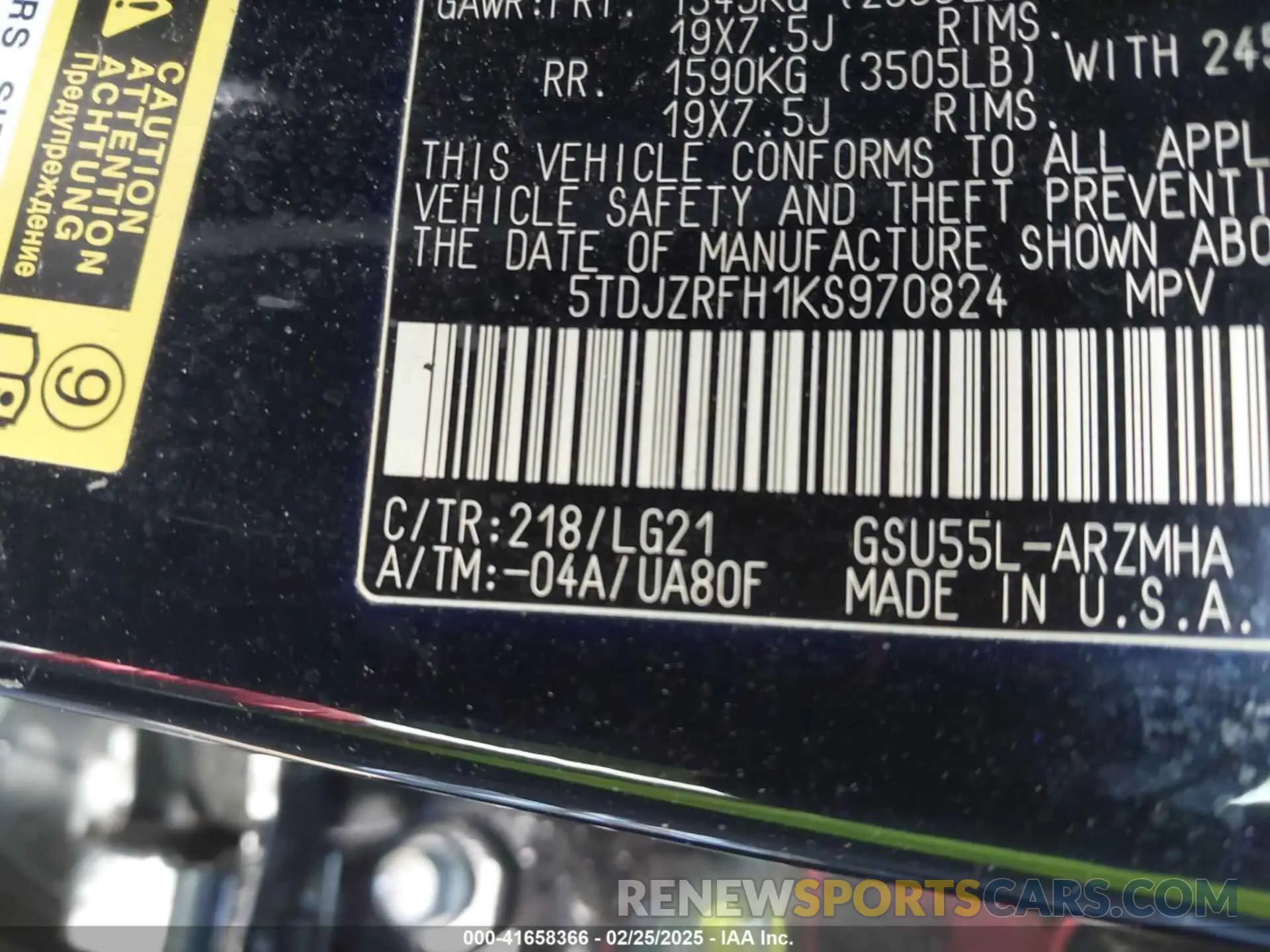 9 Photograph of a damaged car 5TDJZRFH1KS970824 TOYOTA HIGHLANDER 2019
