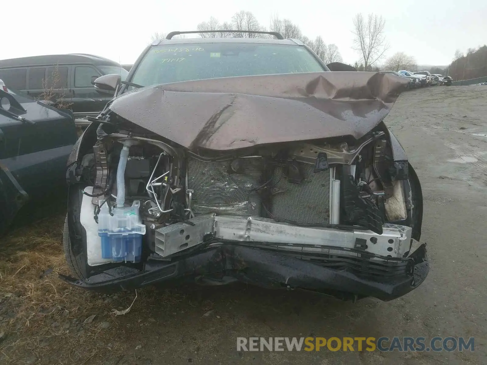 9 Photograph of a damaged car 5TDJZRFH1KS984948 TOYOTA HIGHLANDER 2019