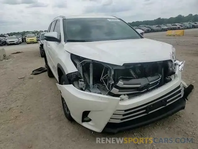 14 Photograph of a damaged car 5TDJZRFH2KS570786 TOYOTA HIGHLANDER 2019