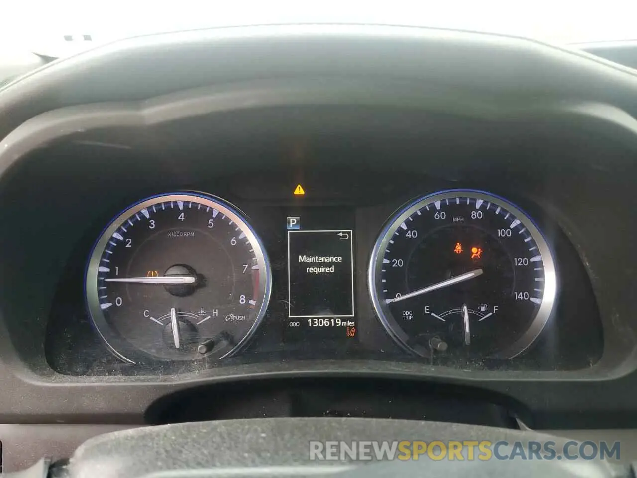 9 Photograph of a damaged car 5TDJZRFH2KS570786 TOYOTA HIGHLANDER 2019