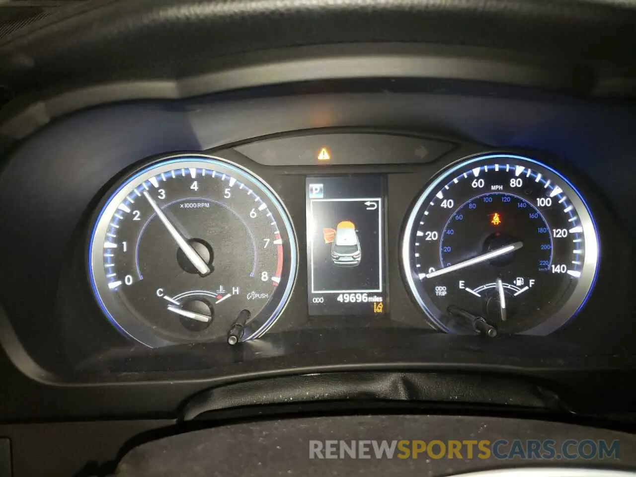 9 Photograph of a damaged car 5TDJZRFH2KS571288 TOYOTA HIGHLANDER 2019