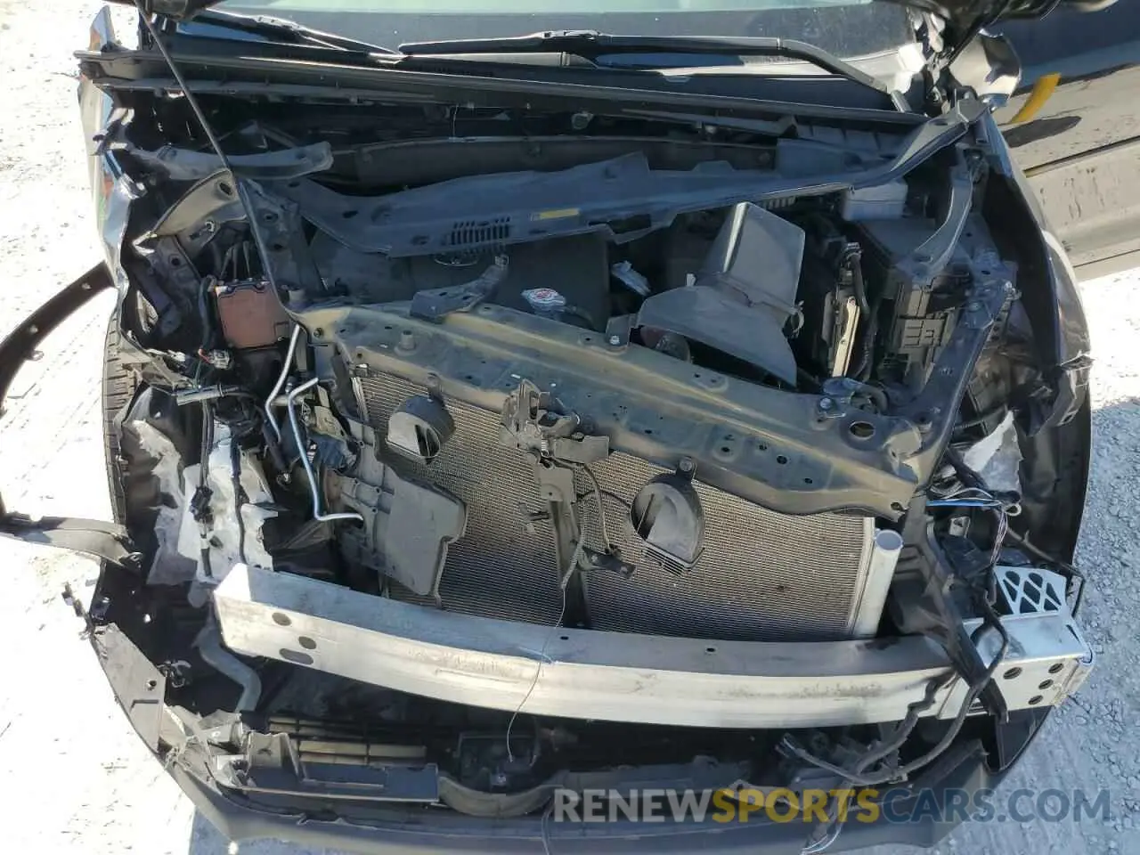 12 Photograph of a damaged car 5TDJZRFH2KS576815 TOYOTA HIGHLANDER 2019