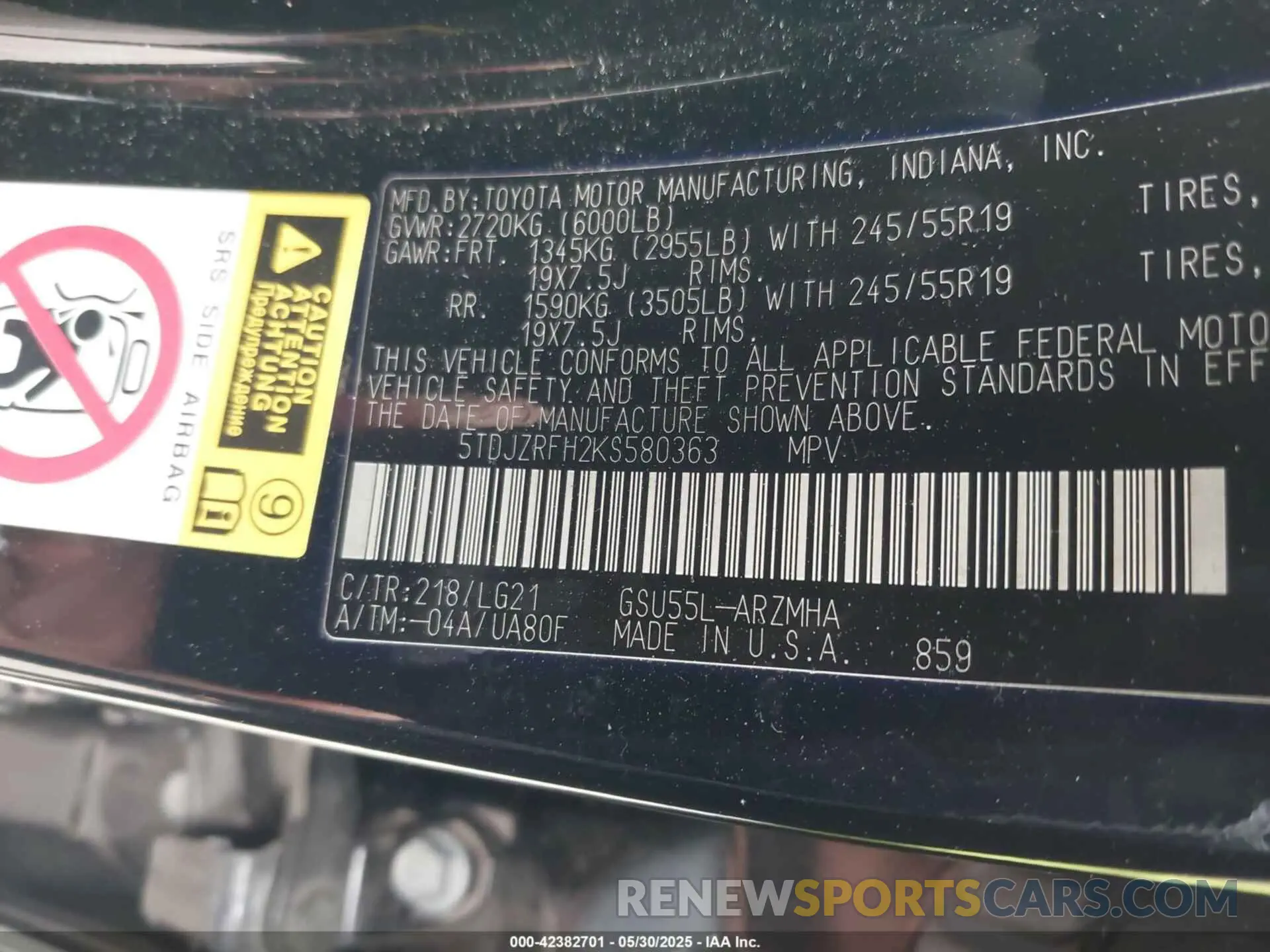 9 Photograph of a damaged car 5TDJZRFH2KS580363 TOYOTA HIGHLANDER 2019