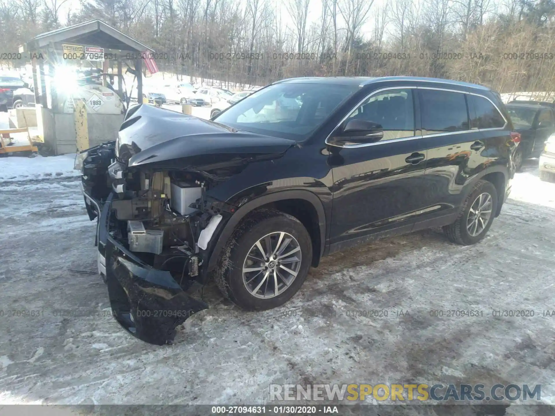 2 Photograph of a damaged car 5TDJZRFH2KS607190 TOYOTA HIGHLANDER 2019