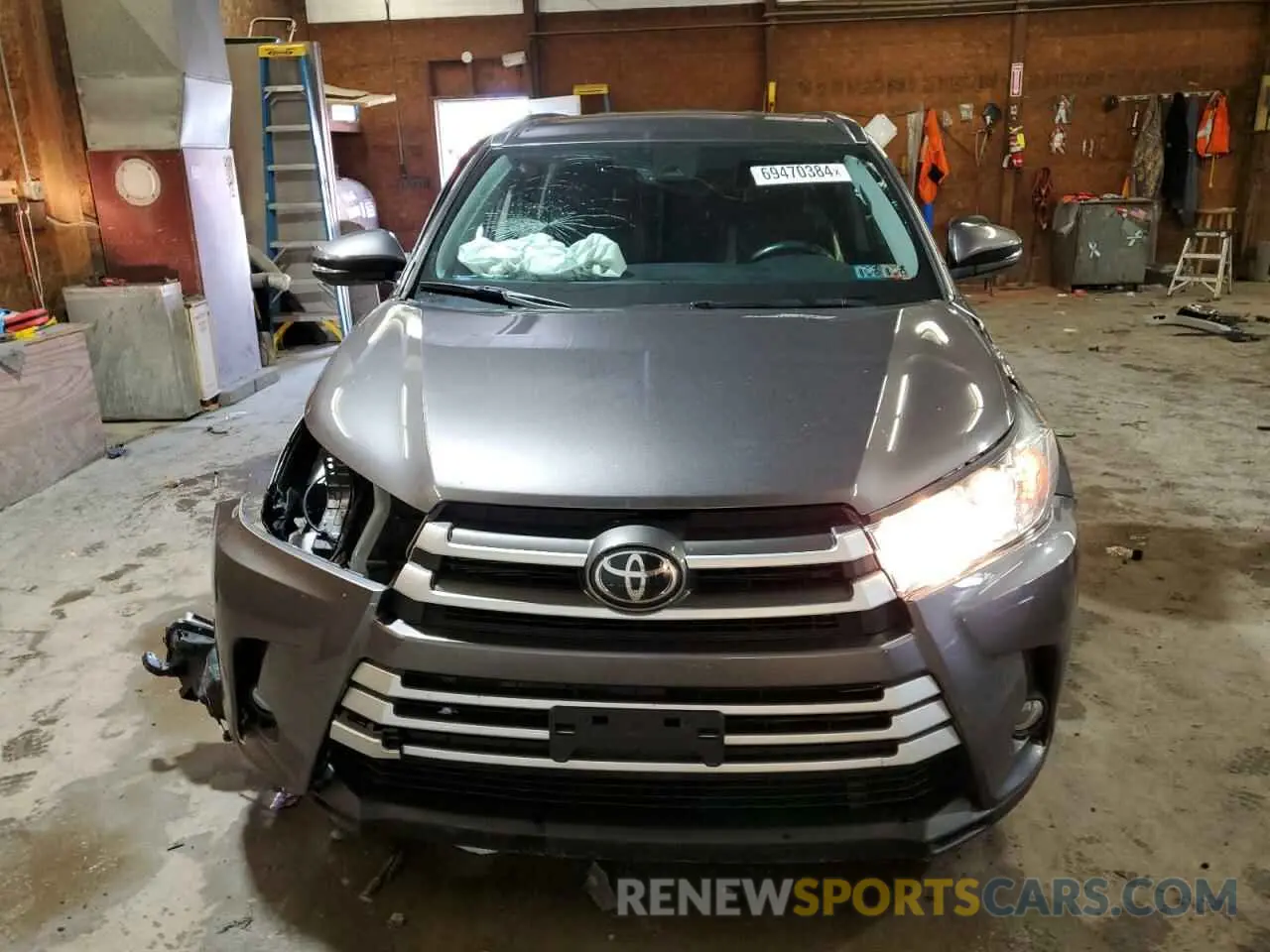5 Photograph of a damaged car 5TDJZRFH2KS614866 TOYOTA HIGHLANDER 2019