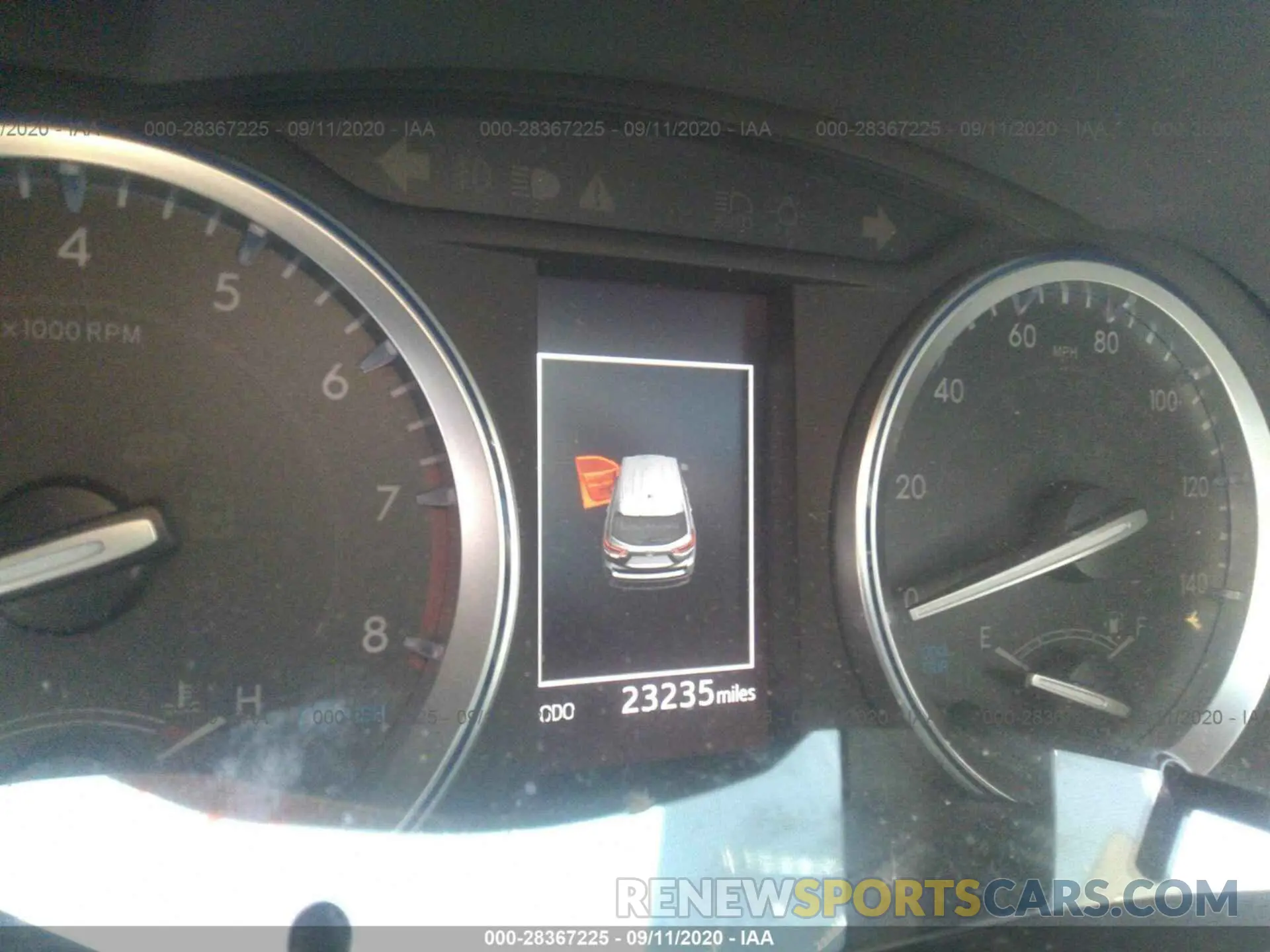7 Photograph of a damaged car 5TDJZRFH2KS623583 TOYOTA HIGHLANDER 2019