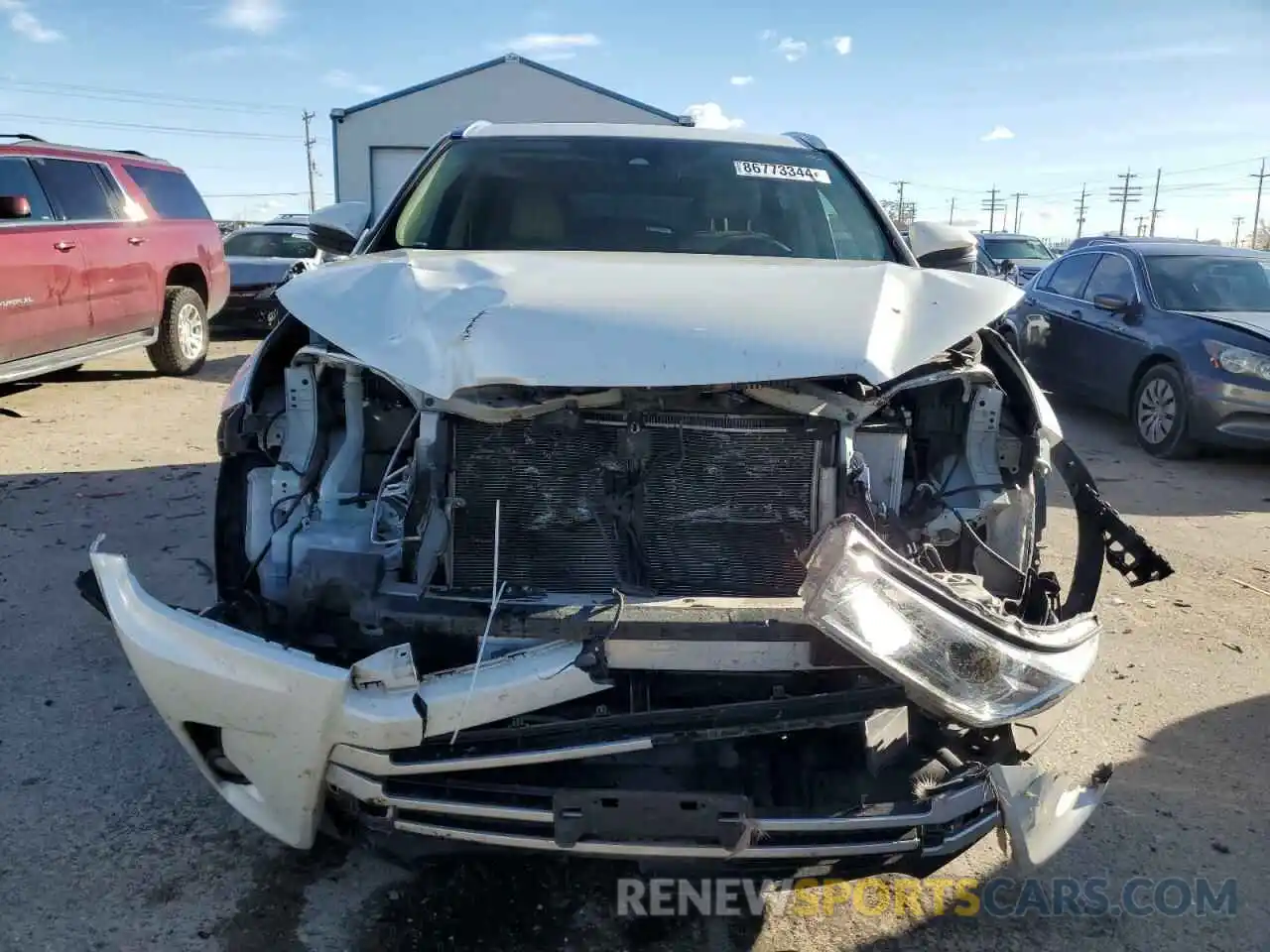 5 Photograph of a damaged car 5TDJZRFH2KS627228 TOYOTA HIGHLANDER 2019