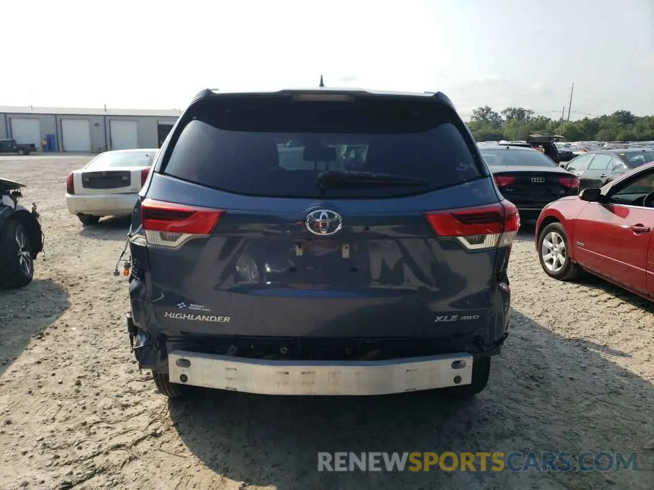 6 Photograph of a damaged car 5TDJZRFH2KS743108 TOYOTA HIGHLANDER 2019