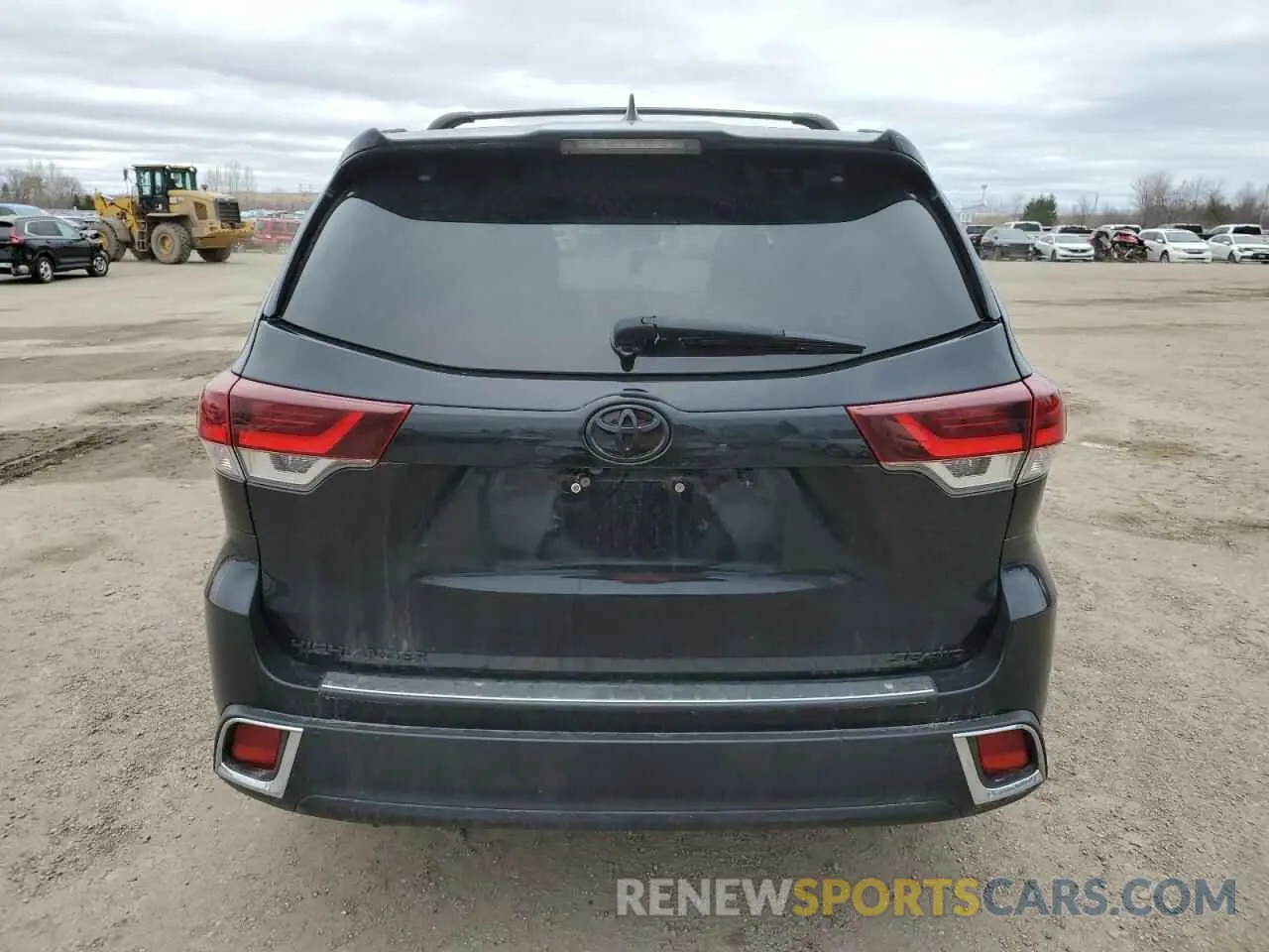 6 Photograph of a damaged car 5TDJZRFH2KS963669 TOYOTA HIGHLANDER 2019