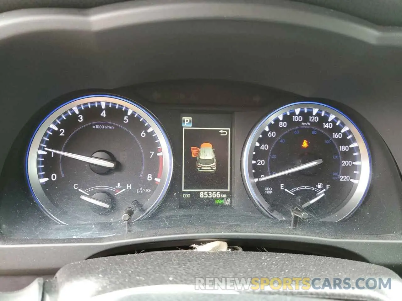 9 Photograph of a damaged car 5TDJZRFH2KS963669 TOYOTA HIGHLANDER 2019