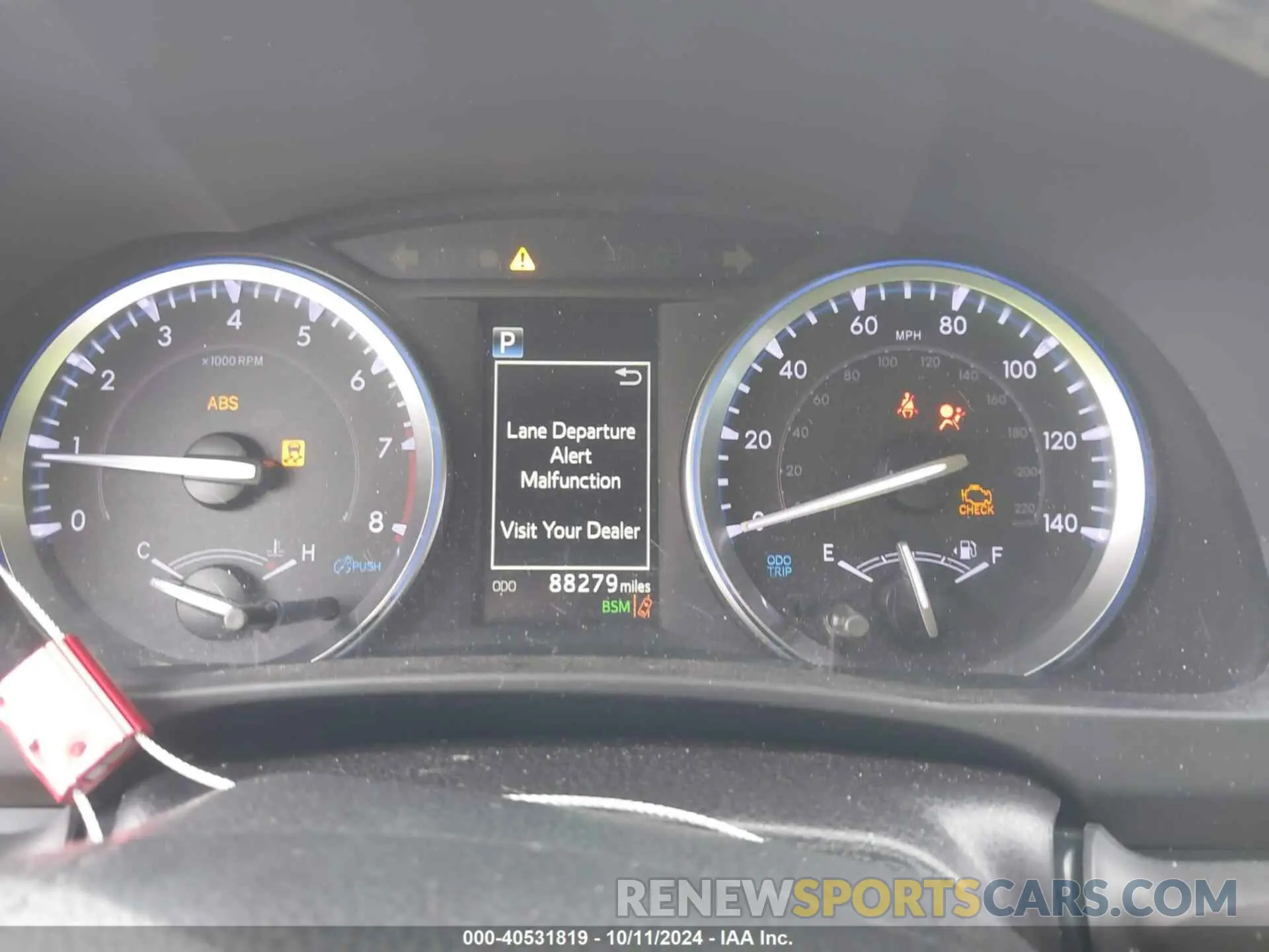 7 Photograph of a damaged car 5TDJZRFH2KS965762 TOYOTA HIGHLANDER 2019