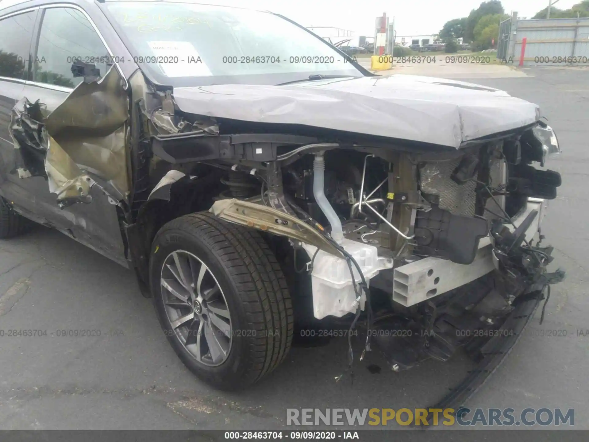 6 Photograph of a damaged car 5TDJZRFH3KS568089 TOYOTA HIGHLANDER 2019