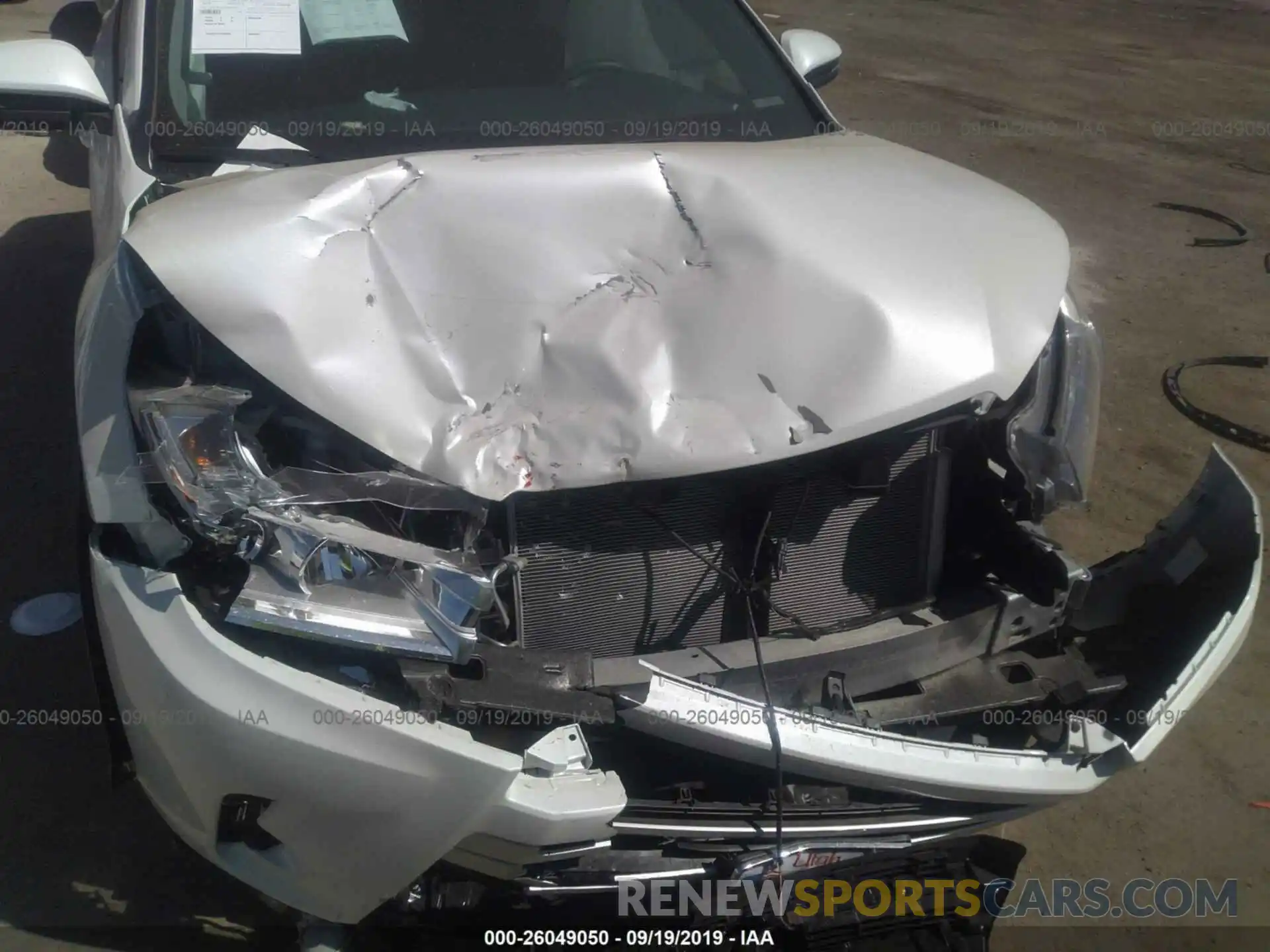 6 Photograph of a damaged car 5TDJZRFH3KS575463 TOYOTA HIGHLANDER 2019