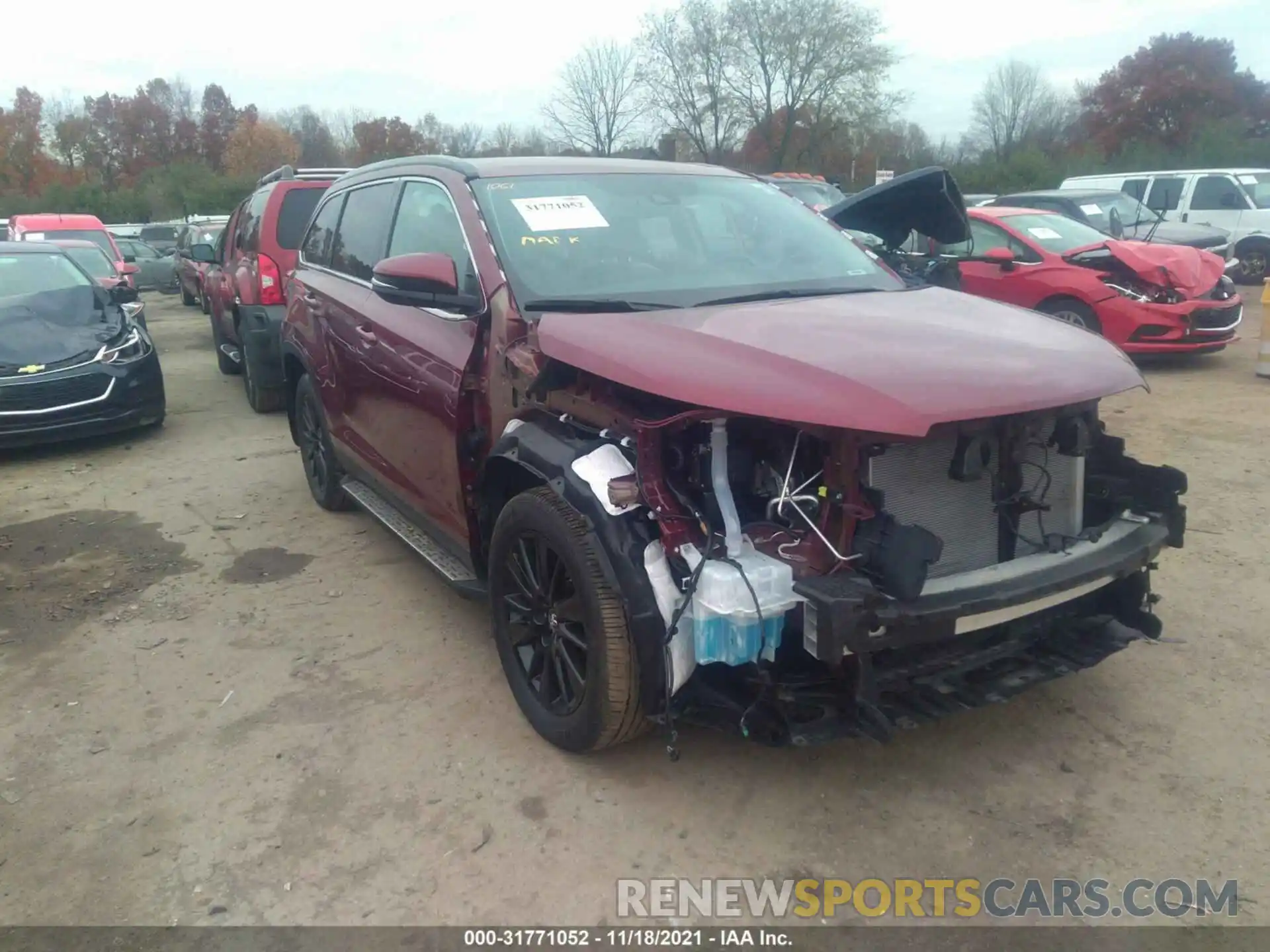 1 Photograph of a damaged car 5TDJZRFH3KS621373 TOYOTA HIGHLANDER 2019