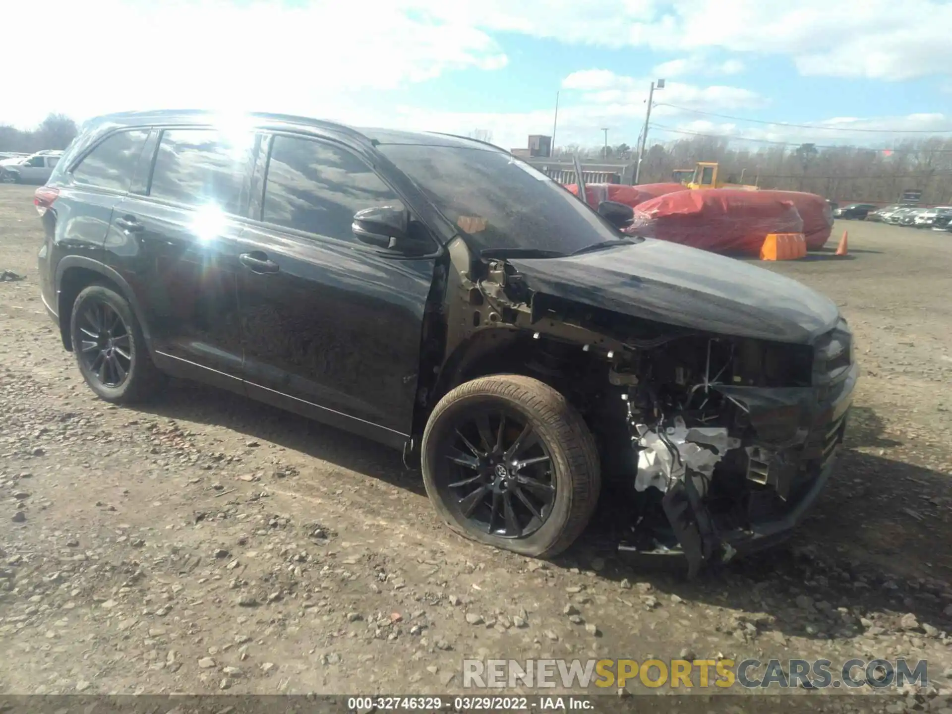 1 Photograph of a damaged car 5TDJZRFH3KS730223 TOYOTA HIGHLANDER 2019