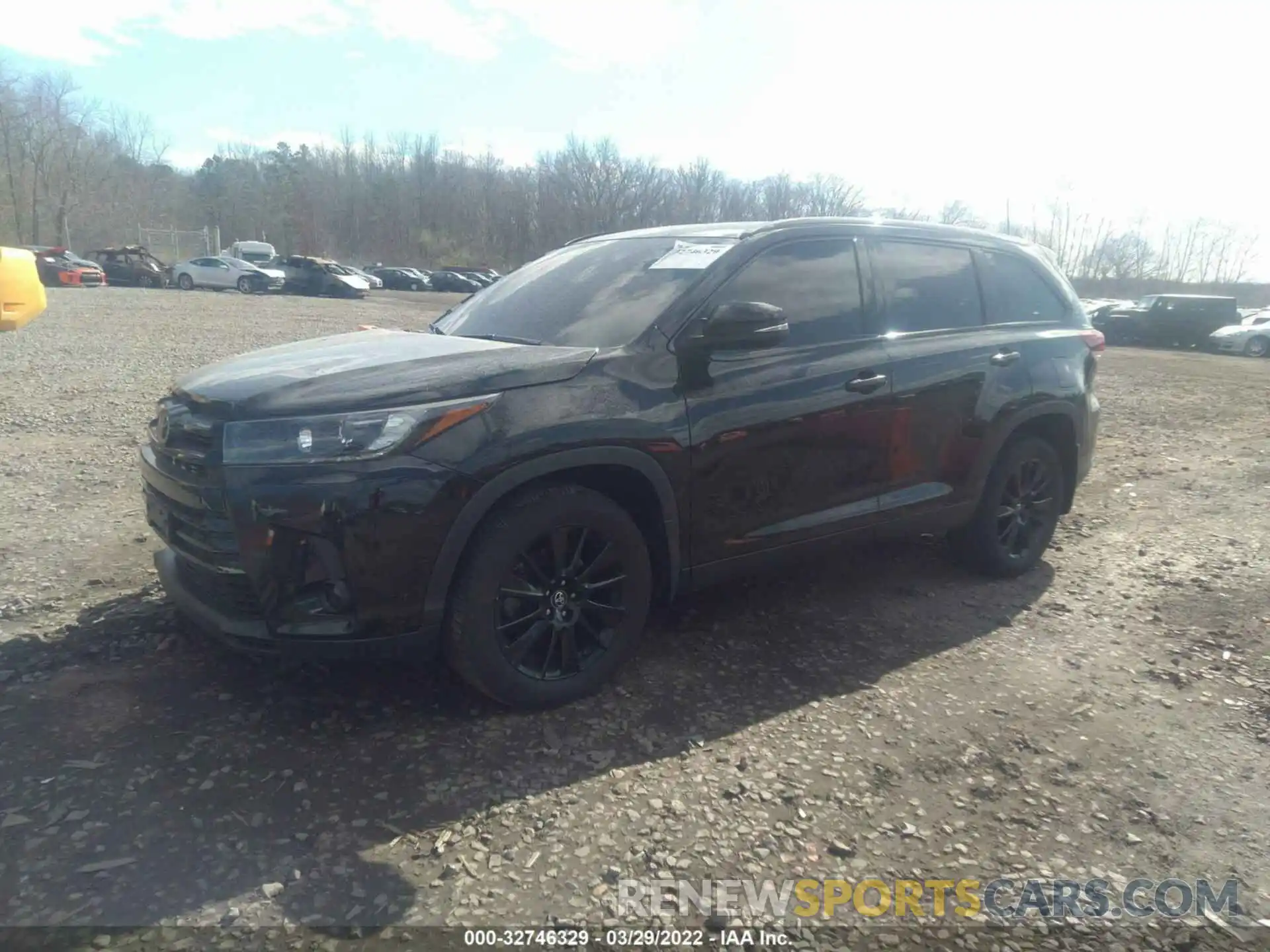 2 Photograph of a damaged car 5TDJZRFH3KS730223 TOYOTA HIGHLANDER 2019