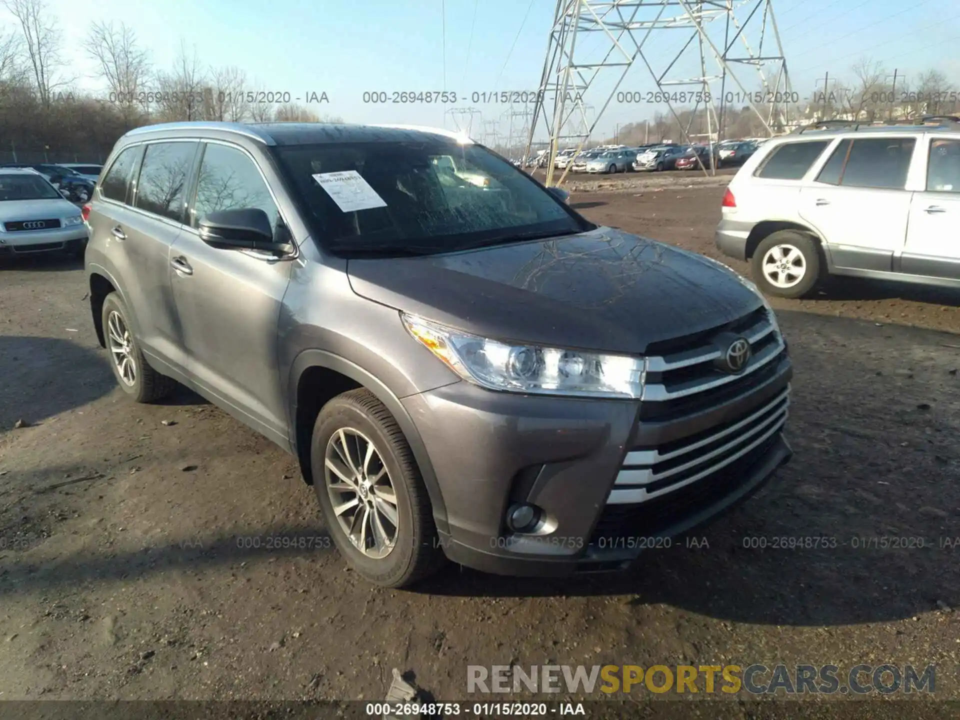 1 Photograph of a damaged car 5TDJZRFH4KS609717 TOYOTA HIGHLANDER 2019