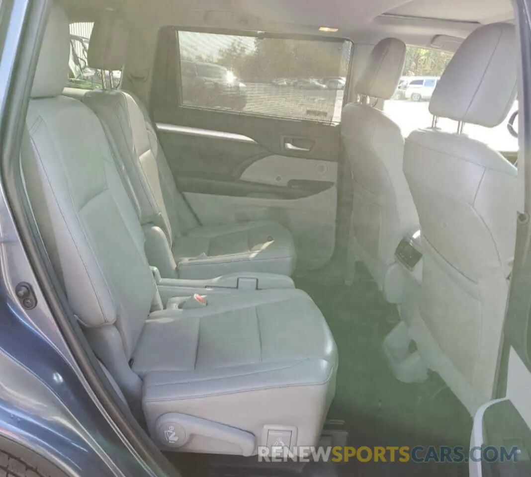 11 Photograph of a damaged car 5TDJZRFH4KS997273 TOYOTA HIGHLANDER 2019