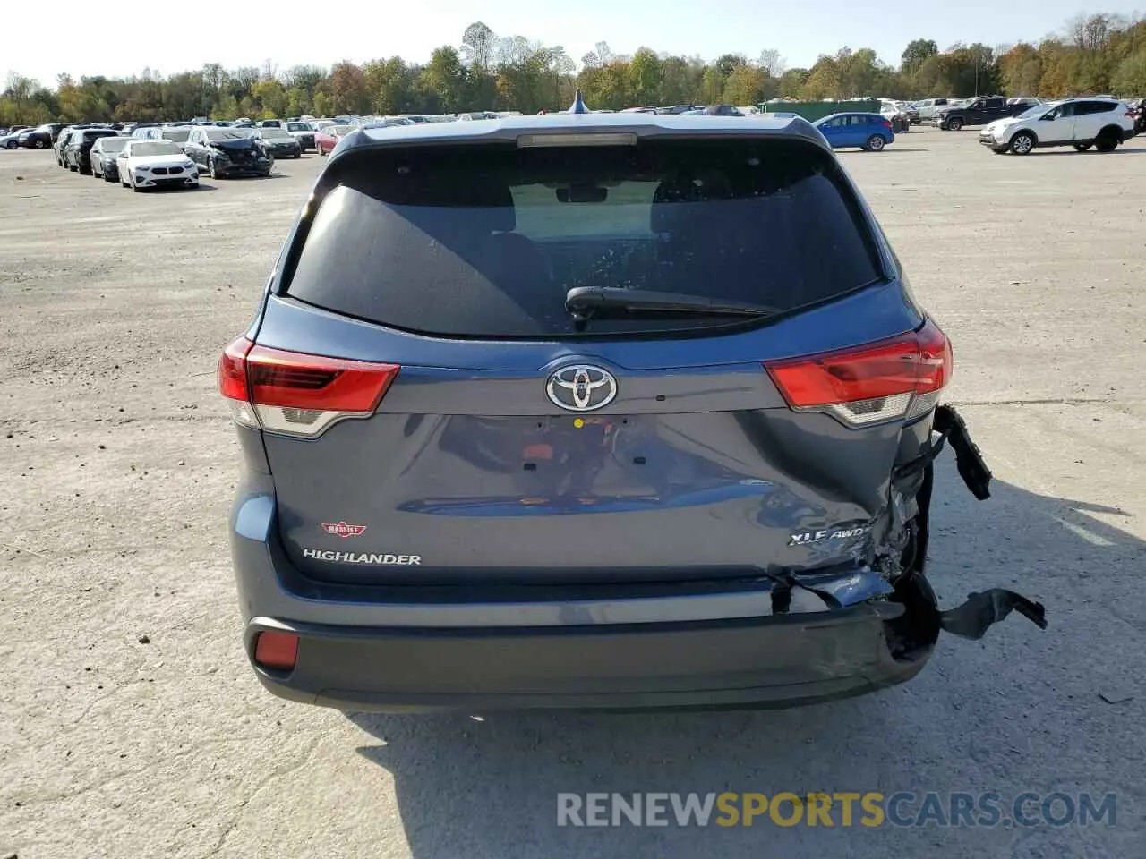 6 Photograph of a damaged car 5TDJZRFH4KS997273 TOYOTA HIGHLANDER 2019