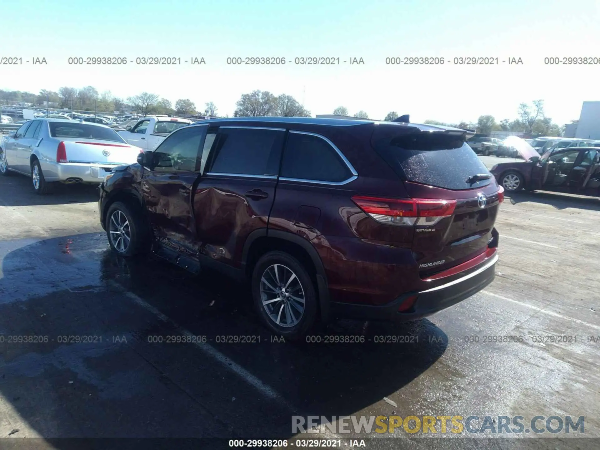 3 Photograph of a damaged car 5TDJZRFH5KS702732 TOYOTA HIGHLANDER 2019