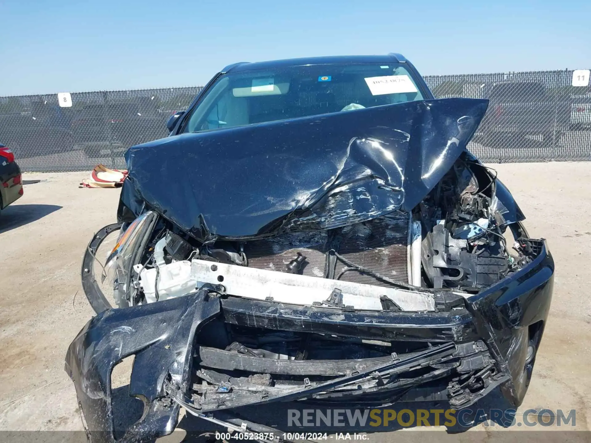 12 Photograph of a damaged car 5TDJZRFH5KS920265 TOYOTA HIGHLANDER 2019