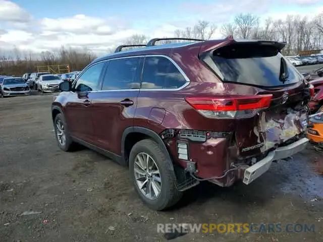 2 Photograph of a damaged car 5TDJZRFH5KS966985 TOYOTA HIGHLANDER 2019